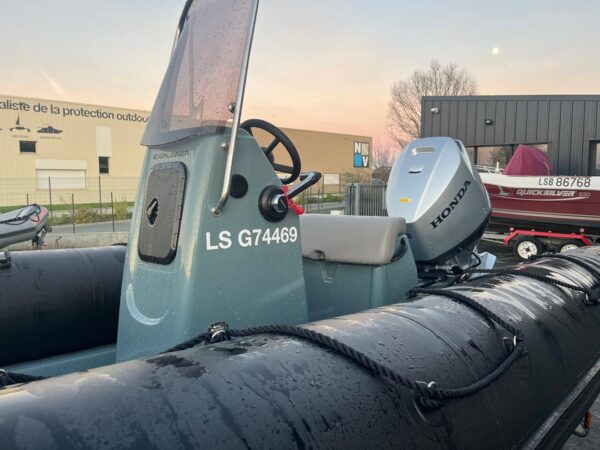 Explorer 600 flotteur PVC avec moteur Honda BF115cv 4 temps injection