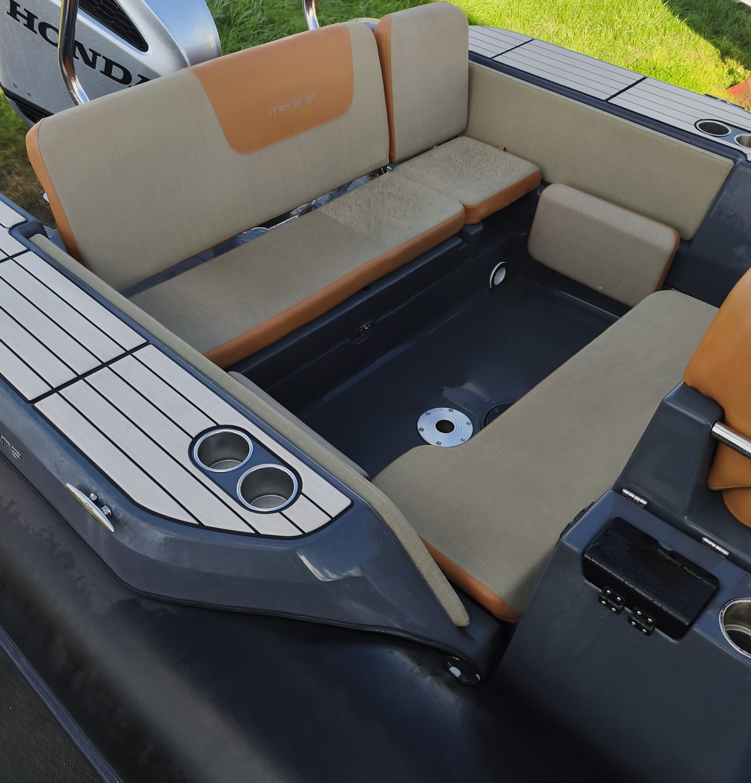 ZODIAC MEDLINE 7.5 + HONDA BF250 CV INJECTION – Image 16